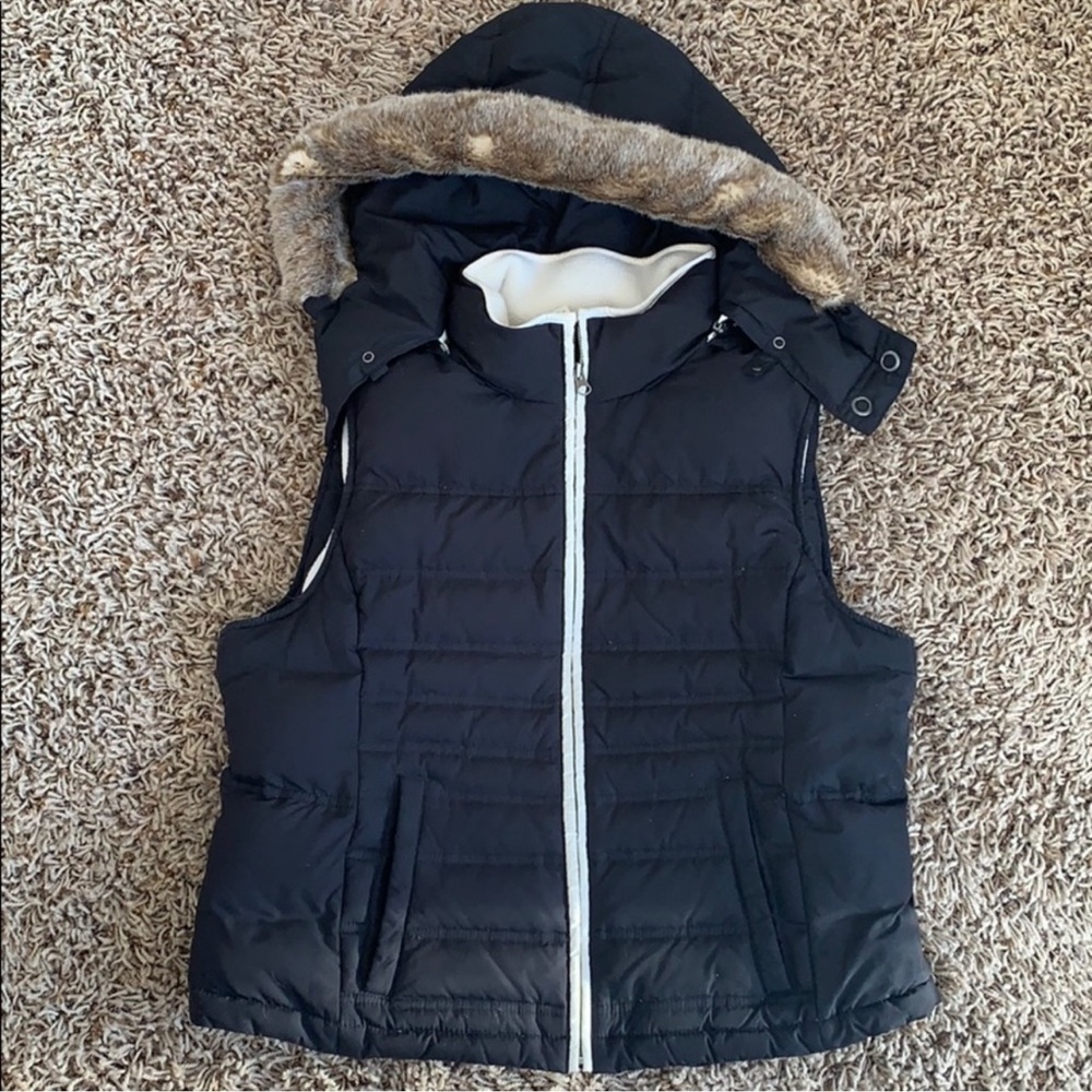 LOFT Black Puffer Vest with Faux Fur Trim